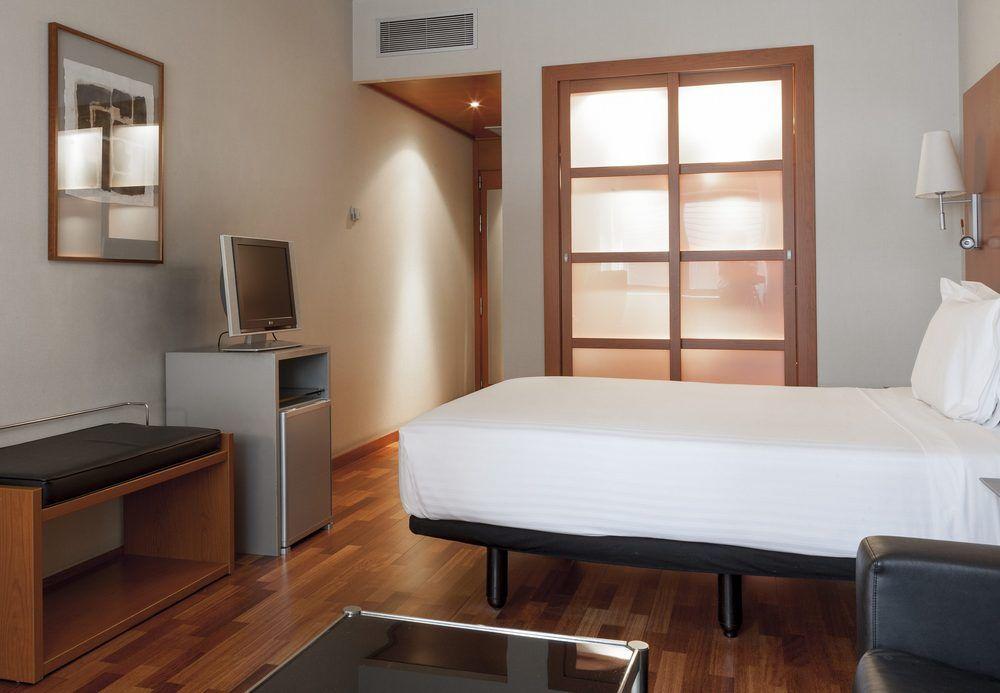 Ac Hotel Aravaca By Marriott Madrid Exterior photo