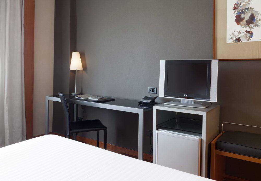 Ac Hotel Aravaca By Marriott Madrid Exterior photo