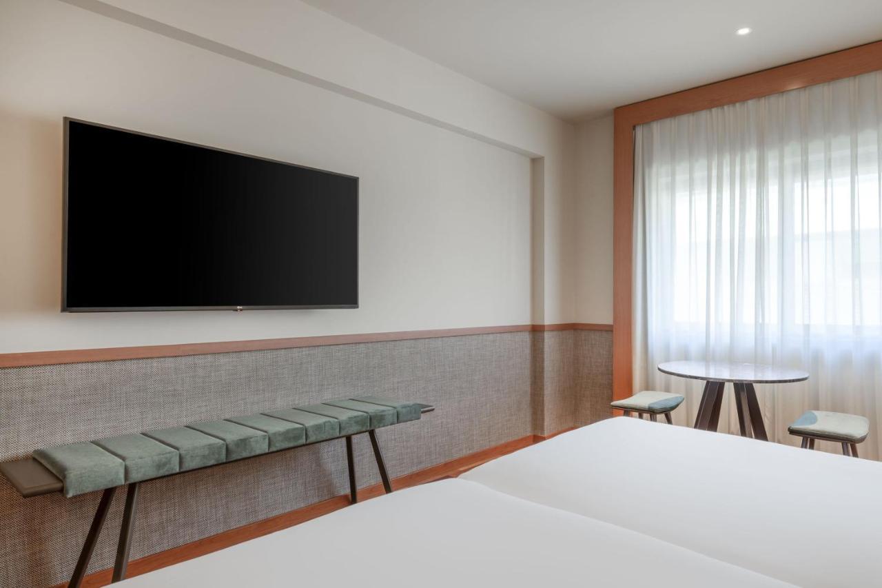 Ac Hotel Aravaca By Marriott Madrid Exterior photo