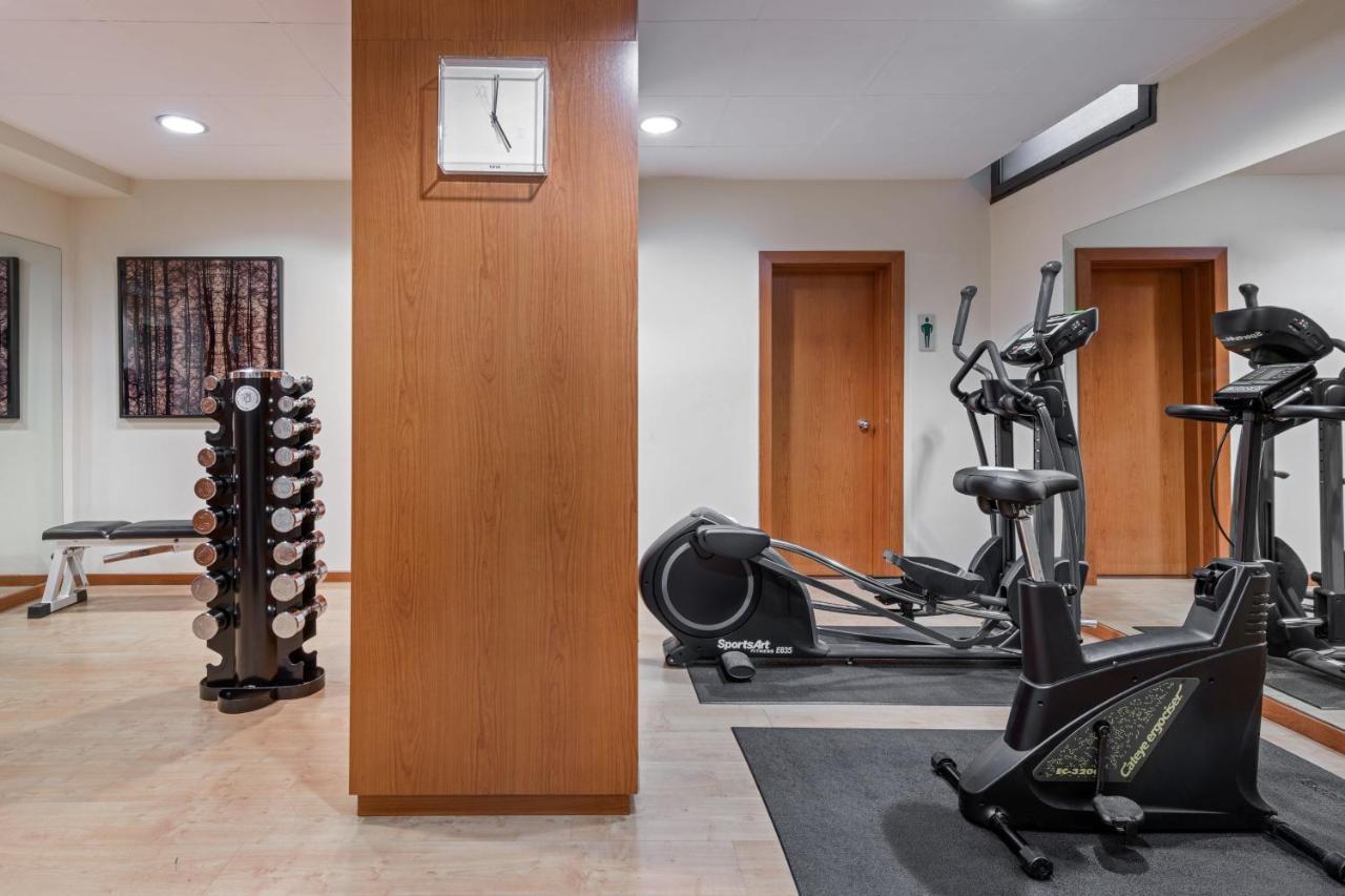 Ac Hotel Aravaca By Marriott Madrid Exterior photo