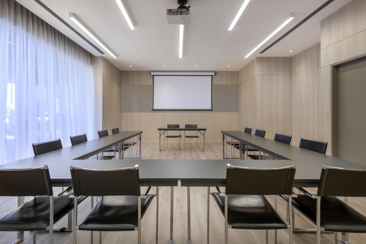 Ac Hotel Aravaca By Marriott Madrid Exterior photo